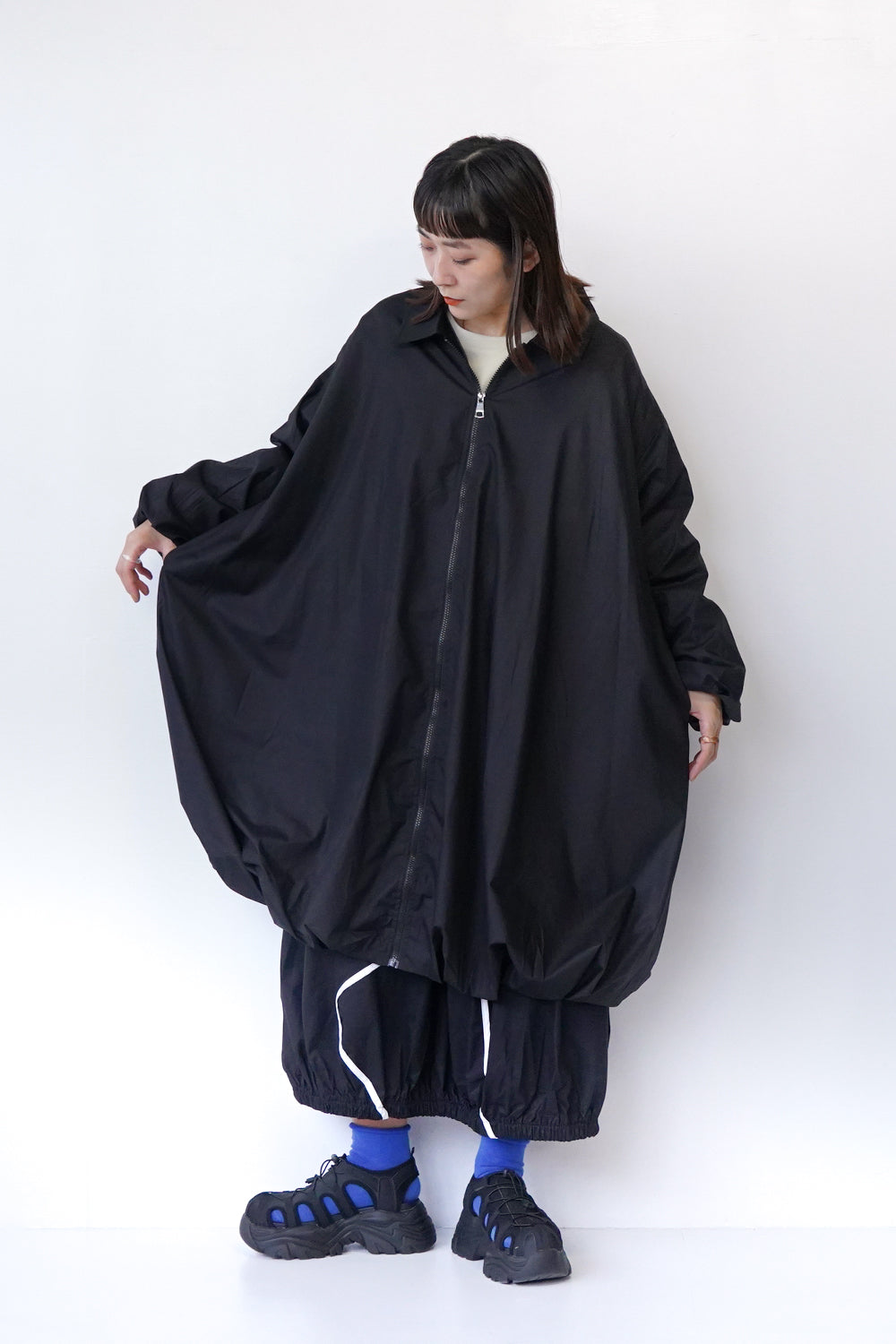 bibiy. セレナバルーンワンピース ジッパーバルーンワンピース – LILA & CITTA ONLINE SHOP