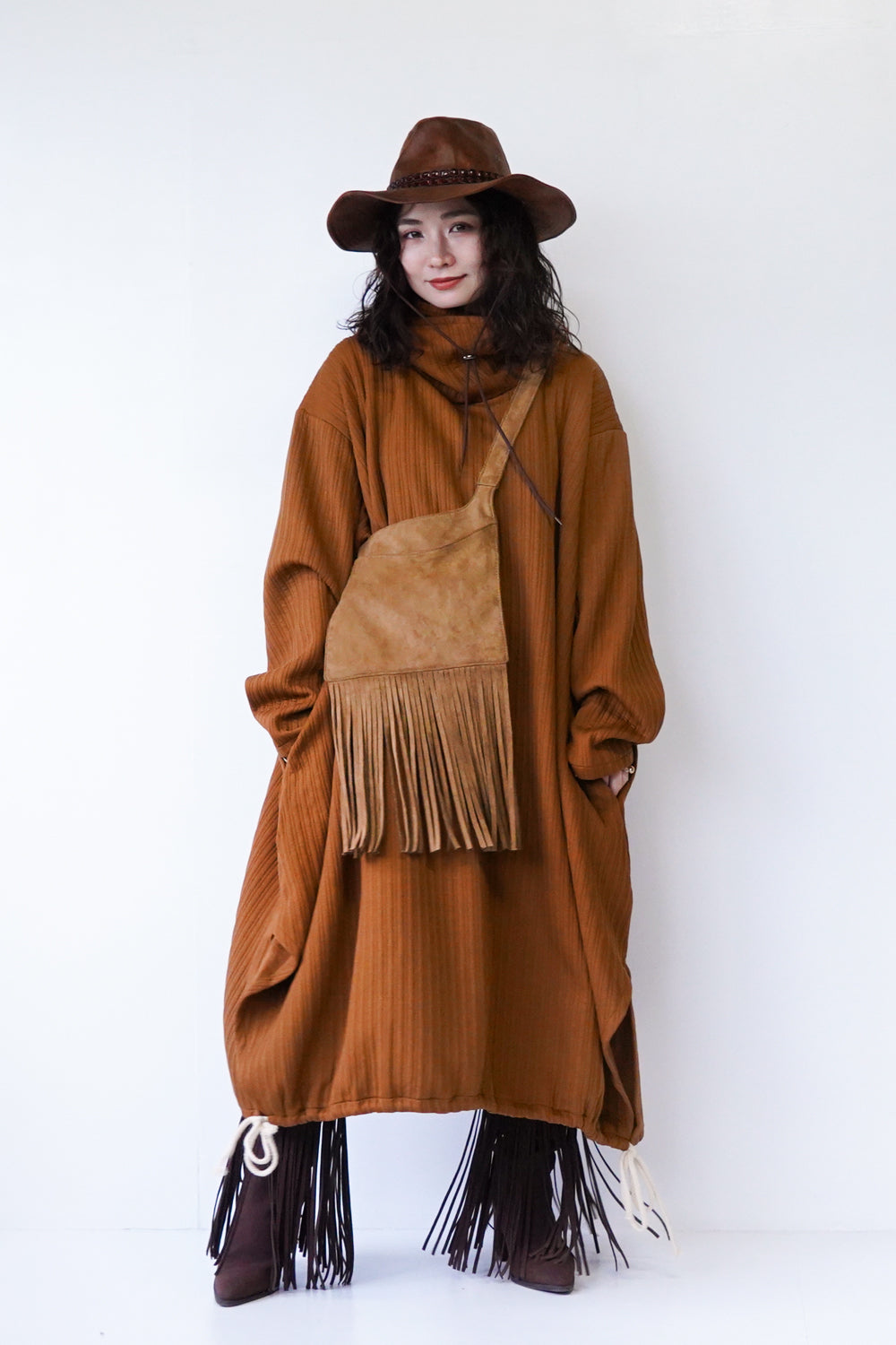 ハイネックフードビッグパーカワンピース – LILA & CITTA ONLINE SHOP