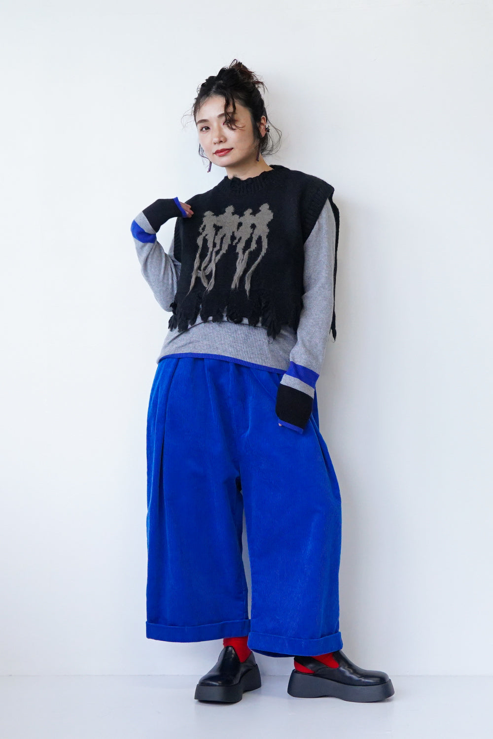 人柄？ダメージニットベスト – LILA & CITTA ONLINE SHOP