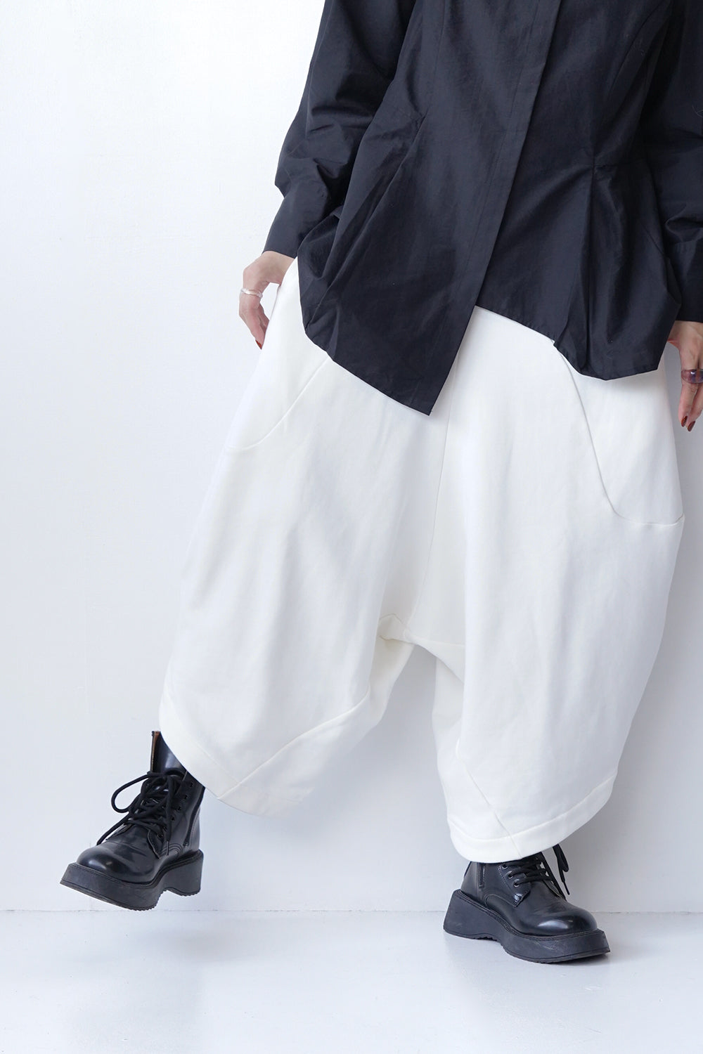 ラウンド切替裏毛サルエルパンツ – LILA & CITTA ONLINE SHOP