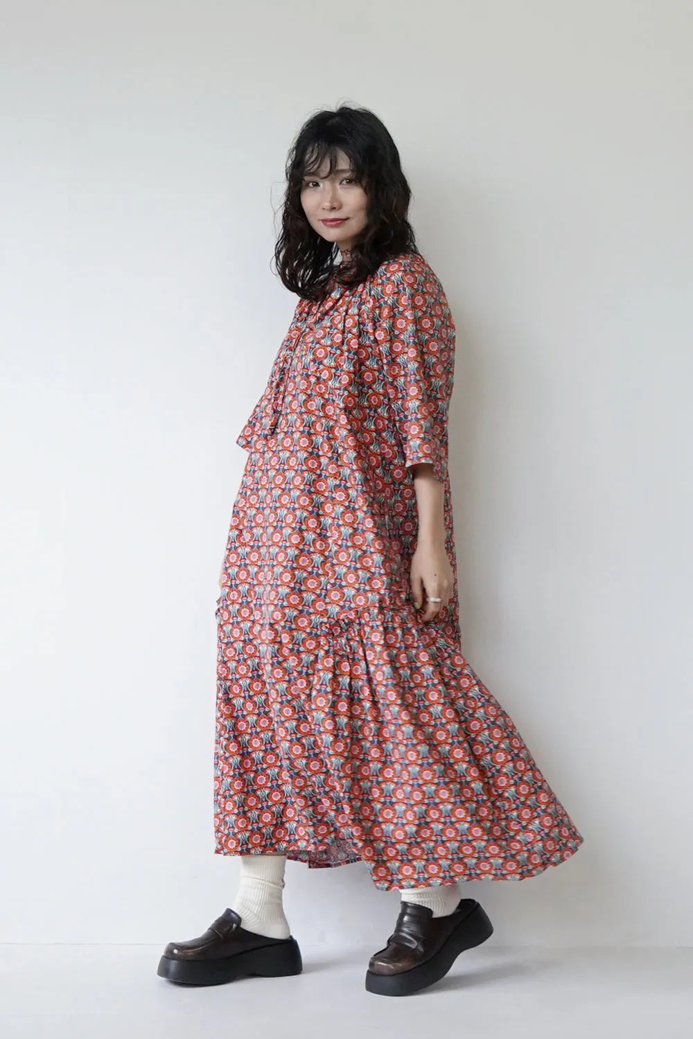 ボタニカル花柄スキッパーワンピース