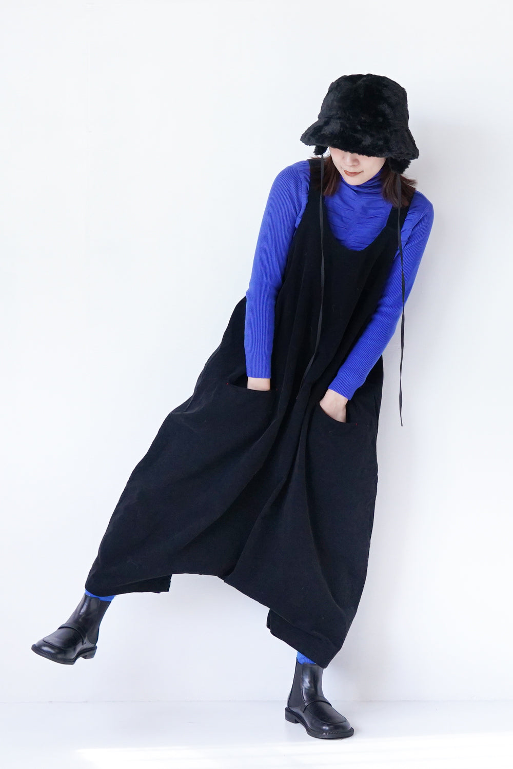 コーデュロイサルエルサロペット