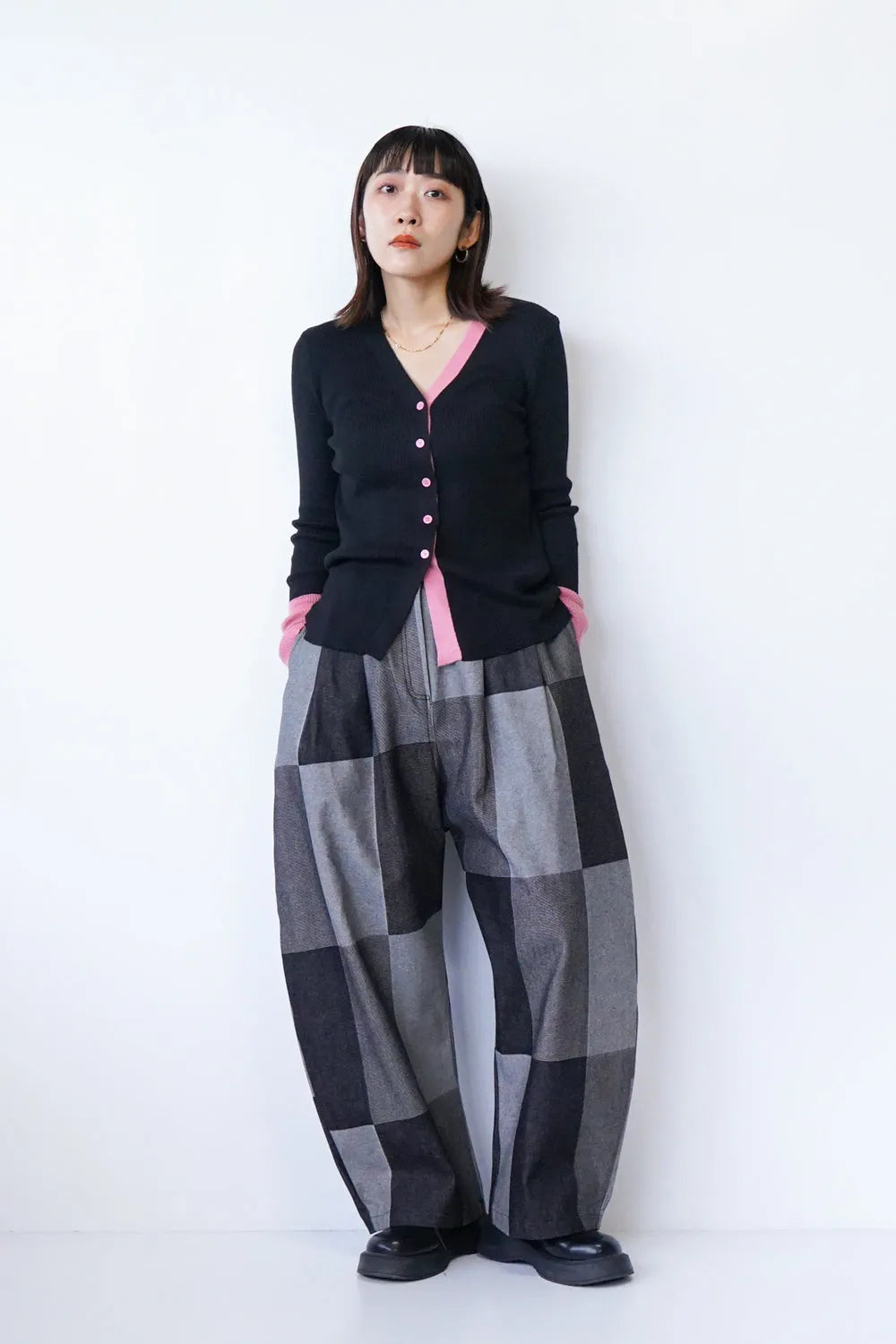 パッチワーク風デニムパンツ