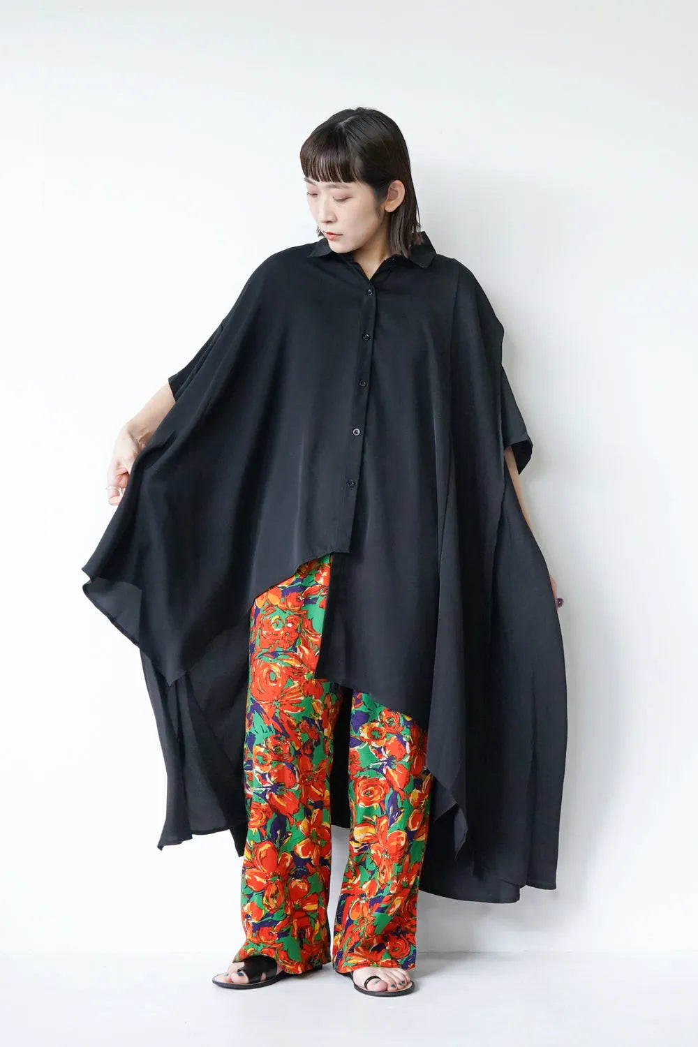 アシメカットビッグフレアシャツ