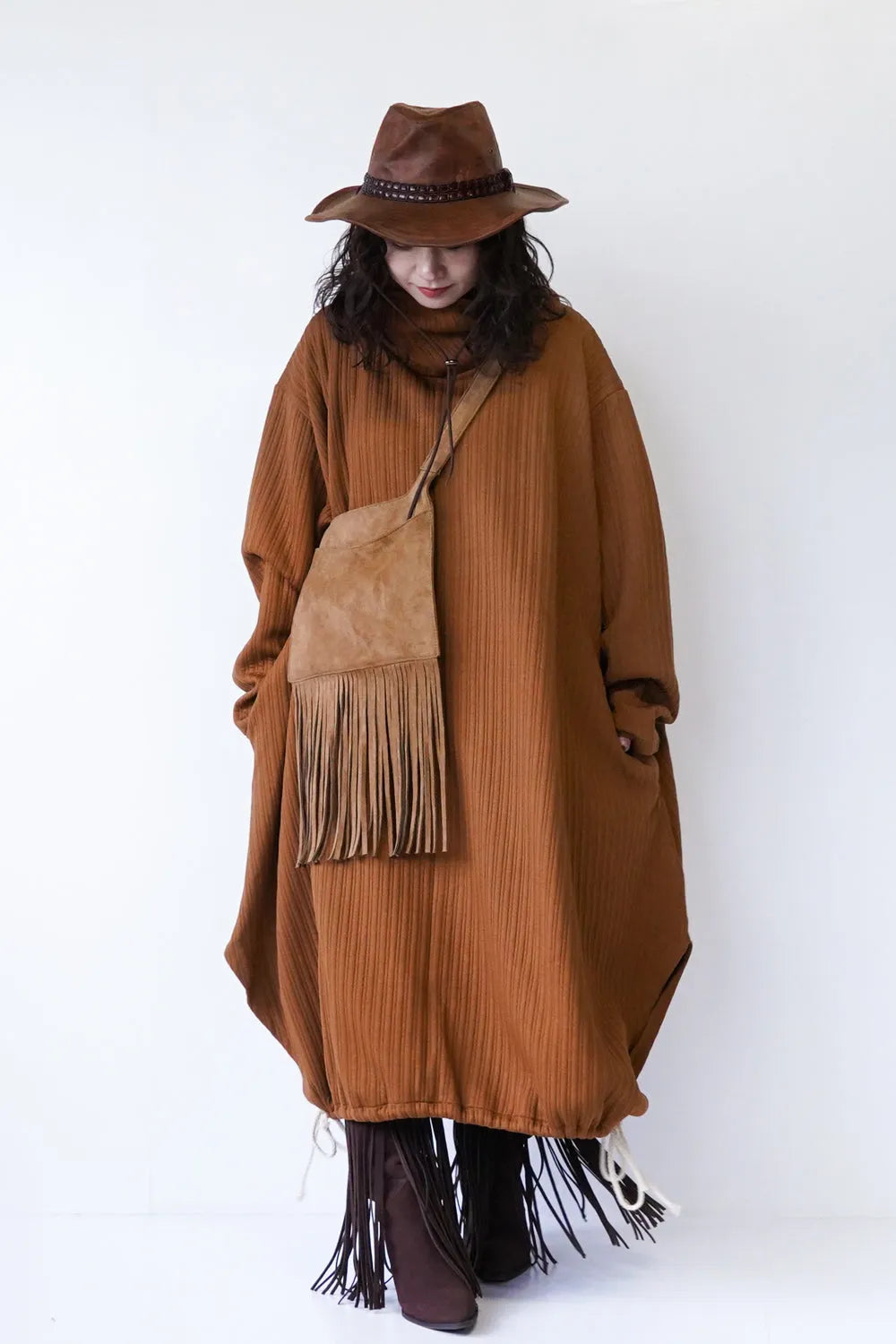 ハイネックフードビッグパーカワンピース