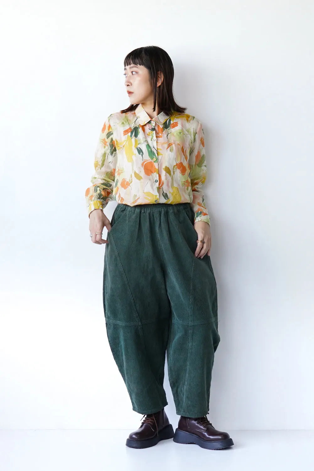 コーデュロイボールパンツ