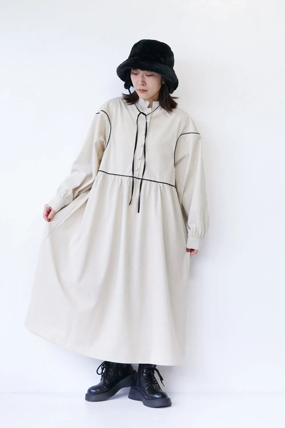 パイピング切替コーデュロイワンピース – LILA & CITTA ONLINE SHOP パイピング切替コーデュロイワンピース – LILA & CITTA ONLINE SHOP