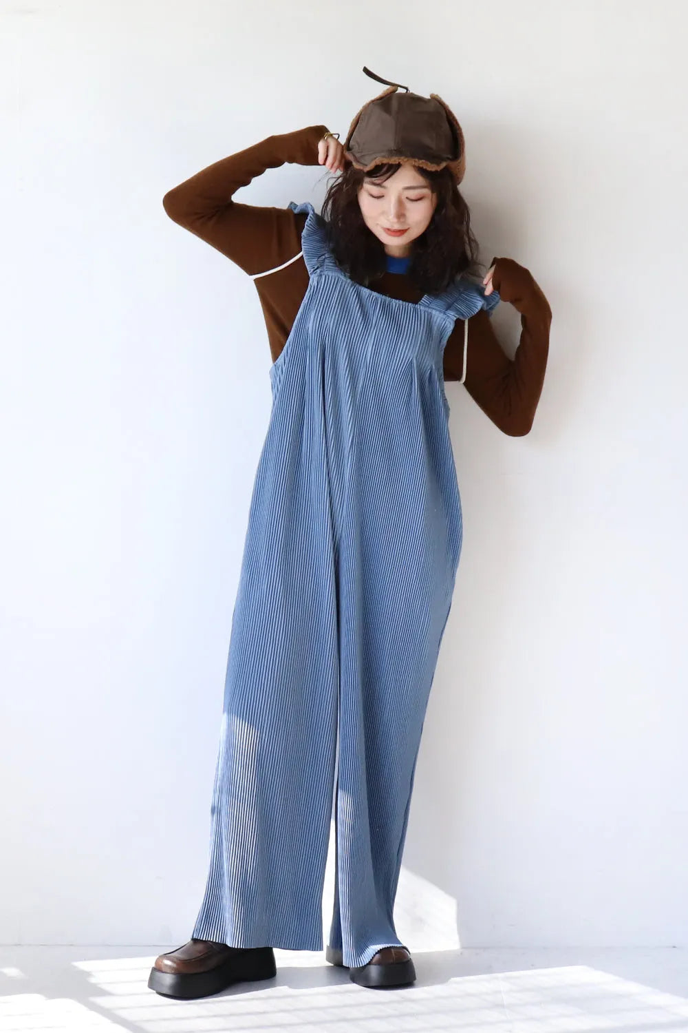 ホワイトライン配色ニットソー