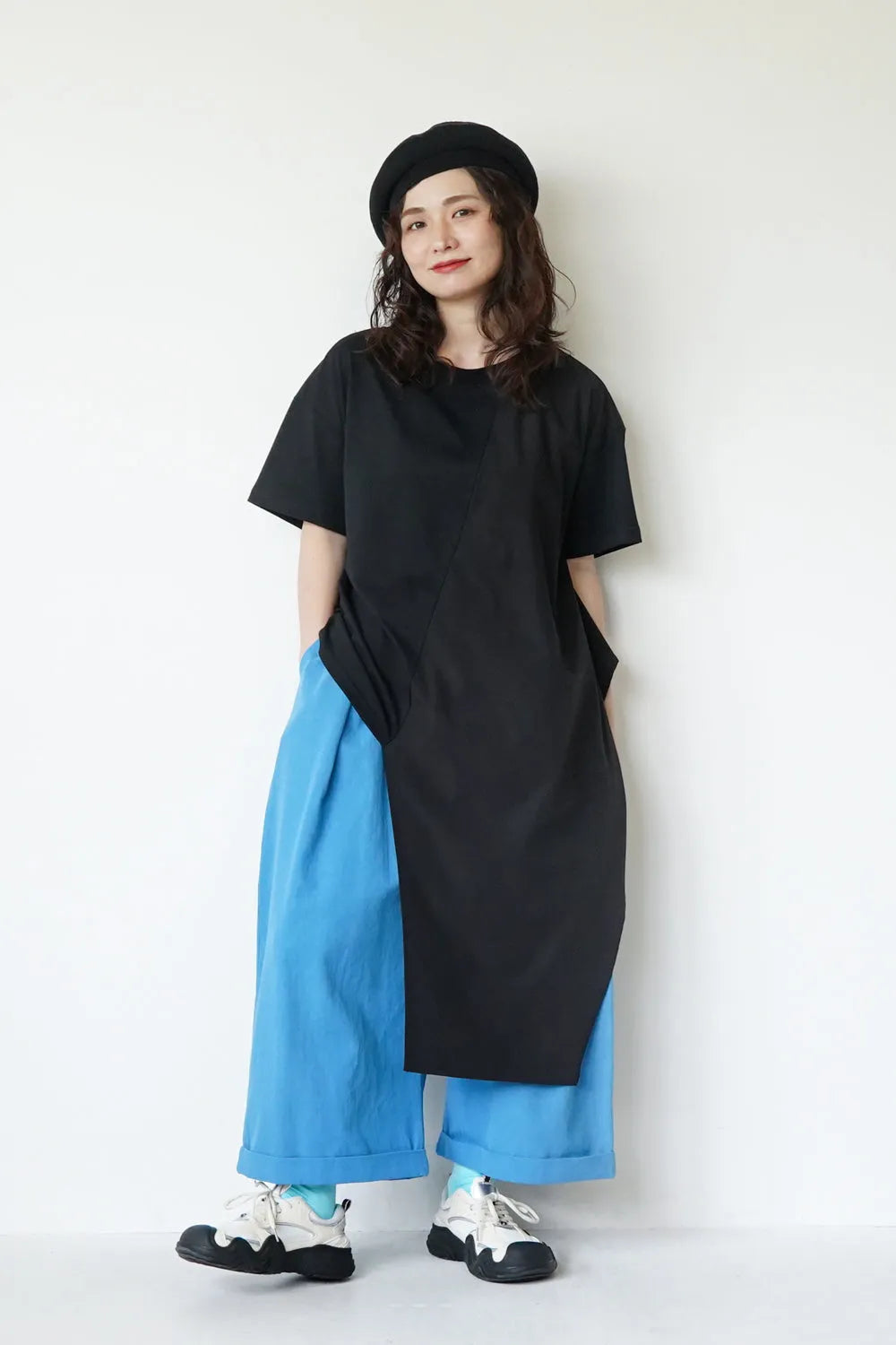 カラータックワイドパンツ