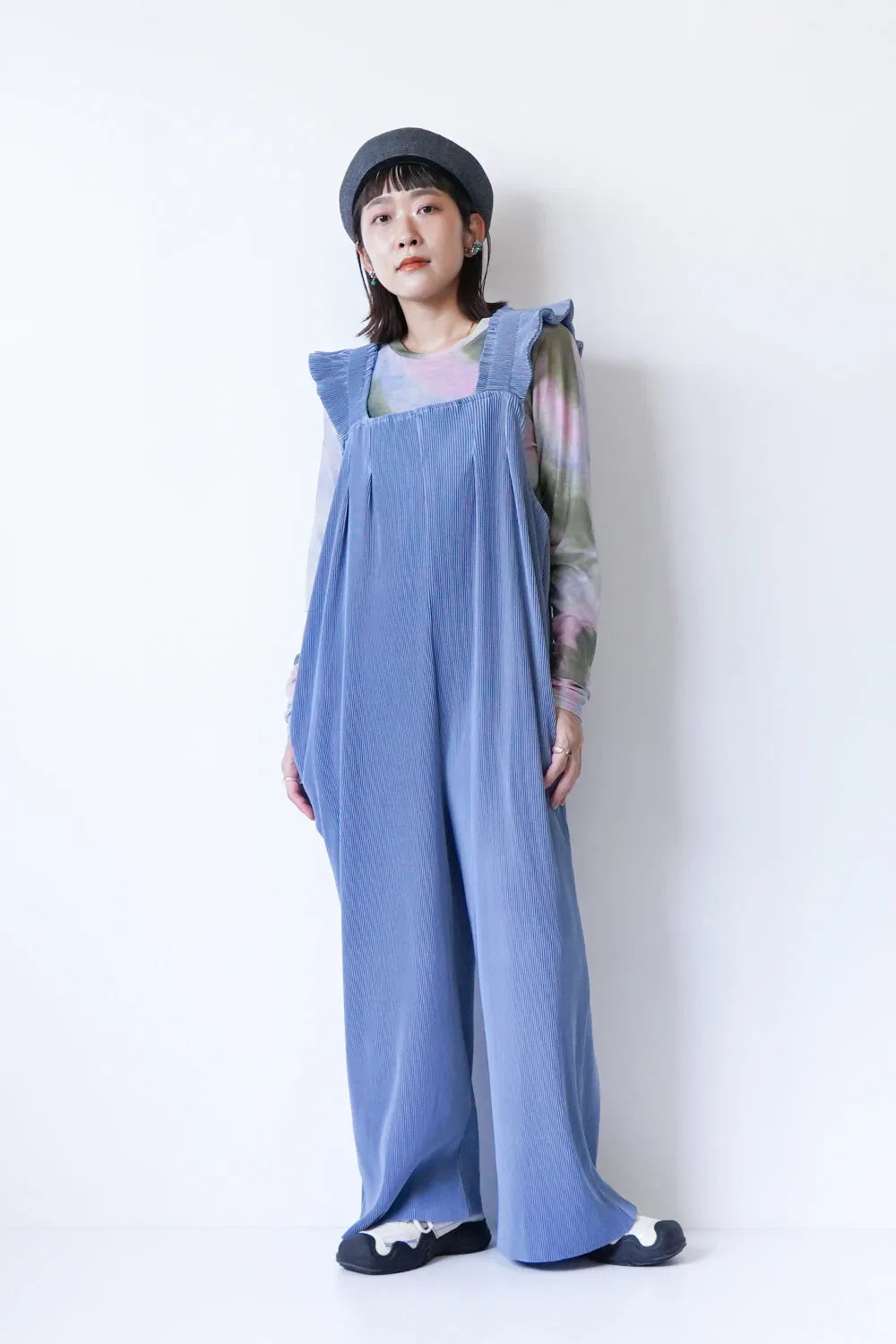 フリルショルダープリーツサロペット