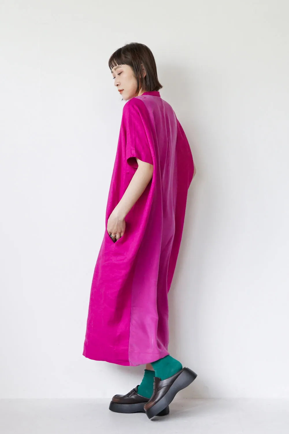 リネン×レーヨン ヨーク切替ワイドワンピース