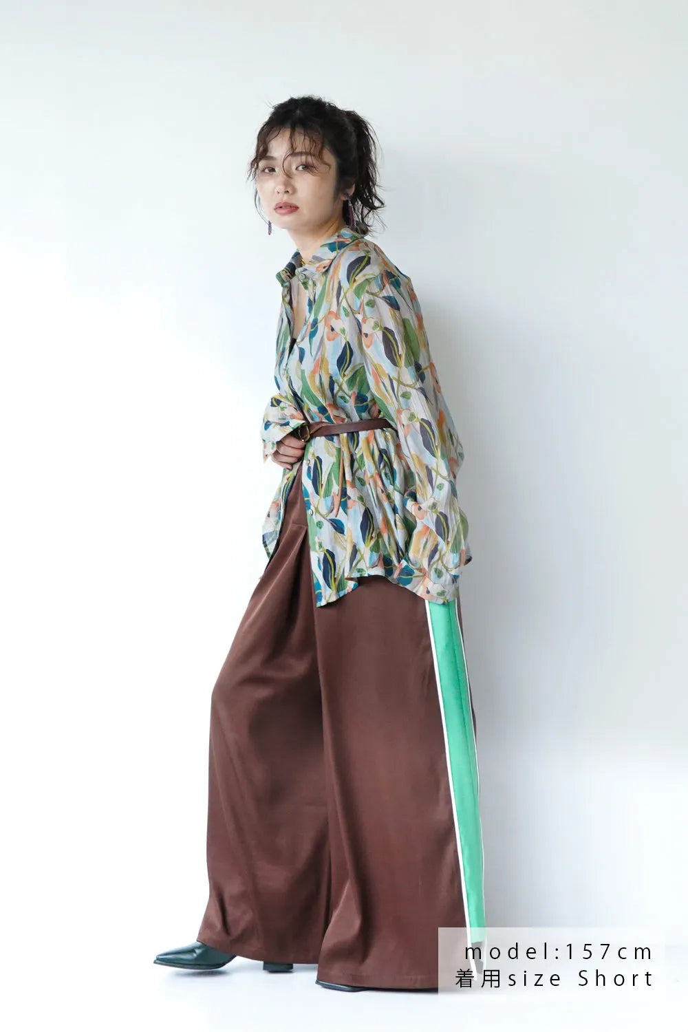 【LILA n’ citta】サイド配色トラックパンツ