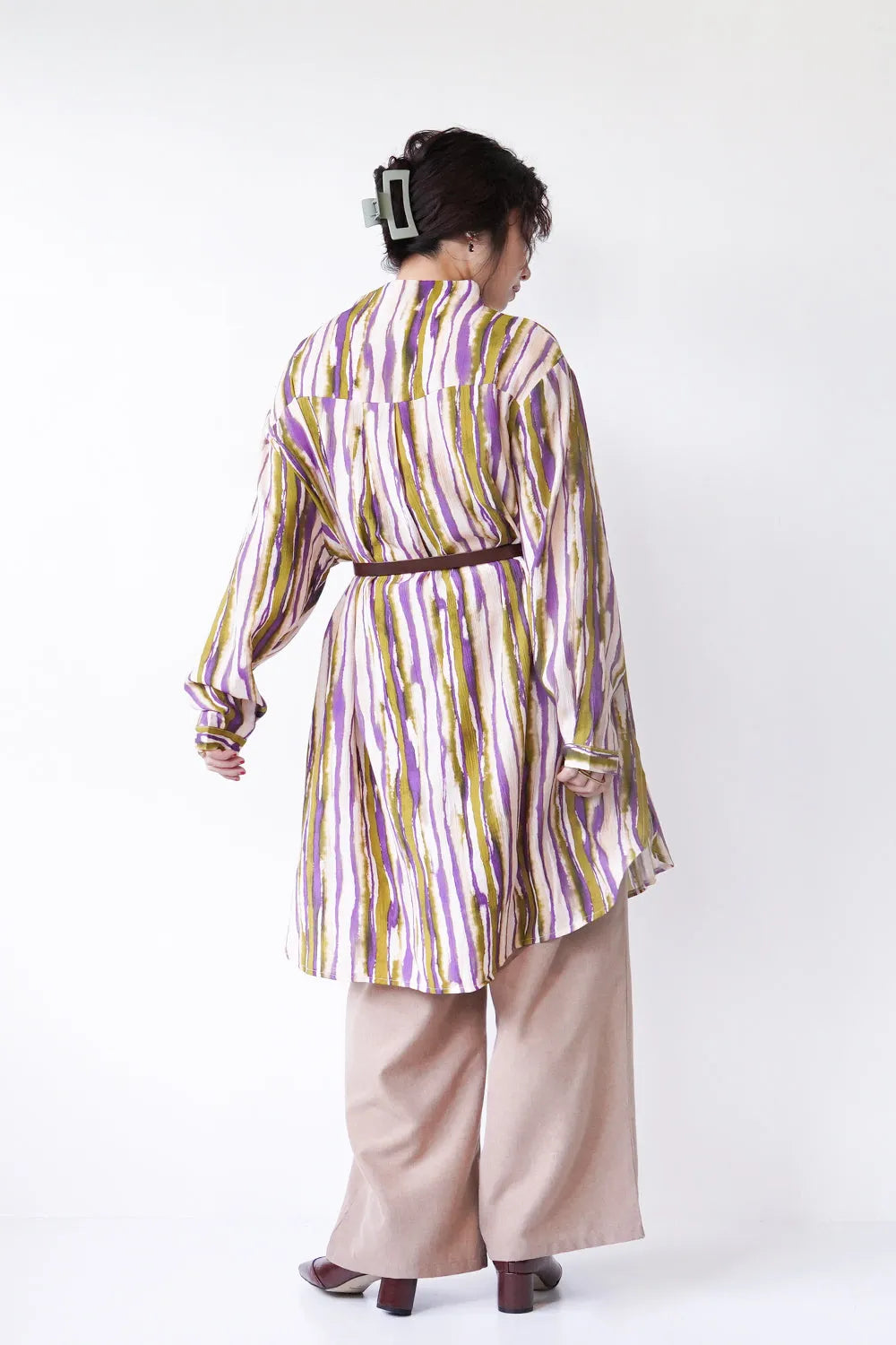 うねうねストライプハイネックチュニックブラウス