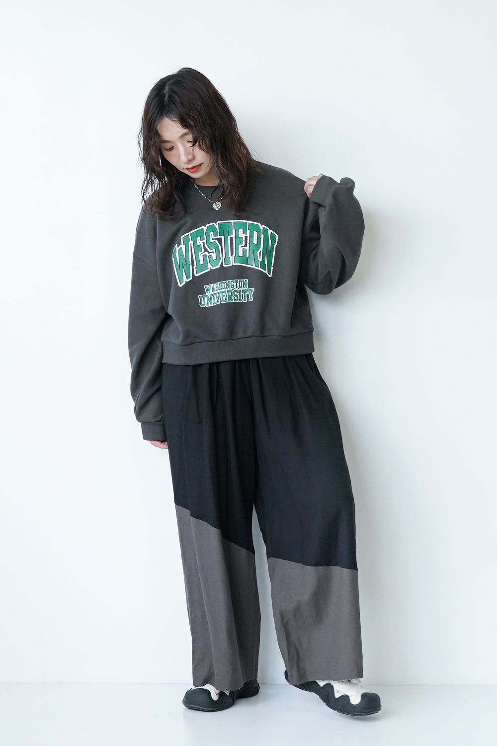 Darling ロゴ入り 黒スウェット m58146192006_1.jpg?1756313648