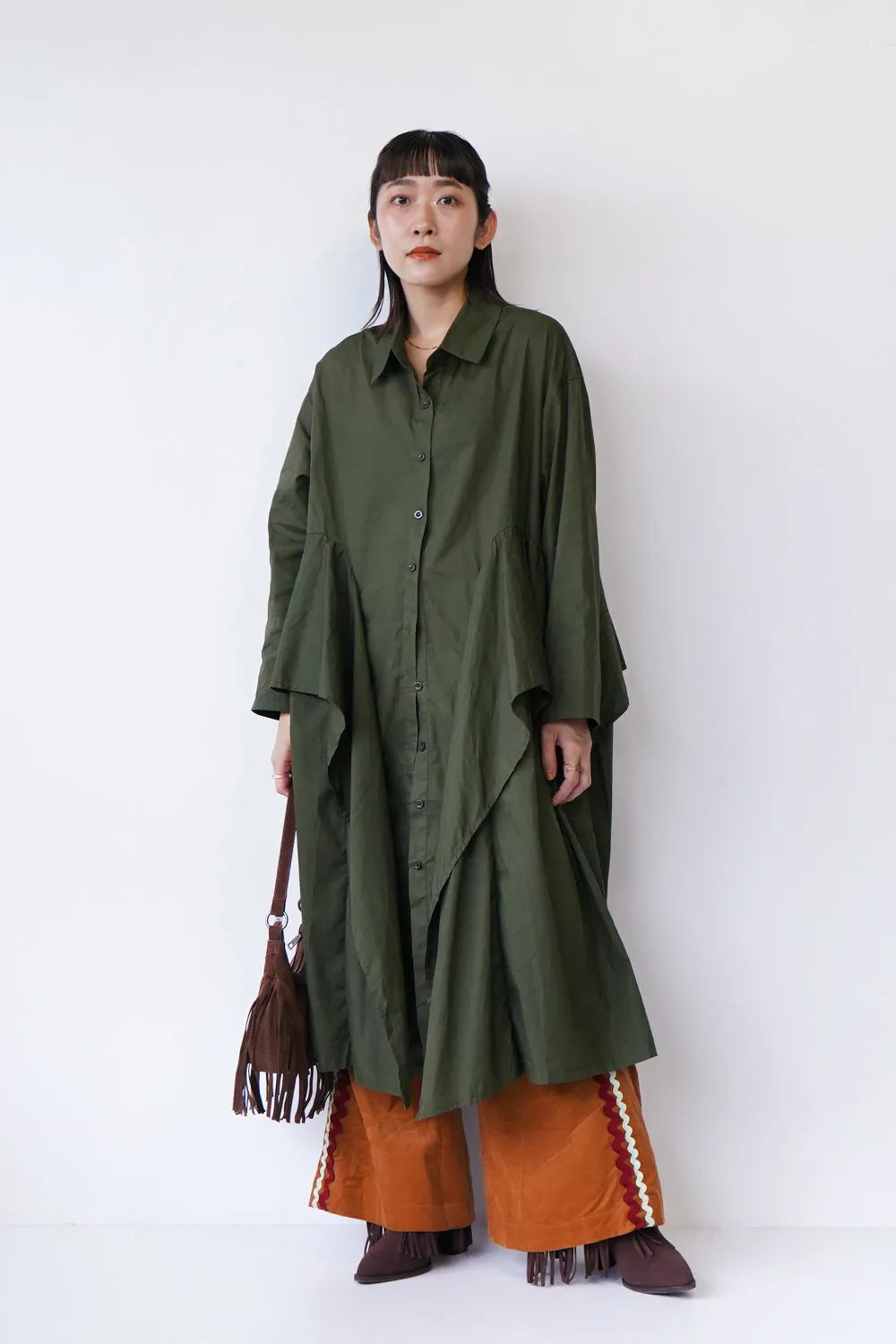 フリルレイヤードシャツワンピース