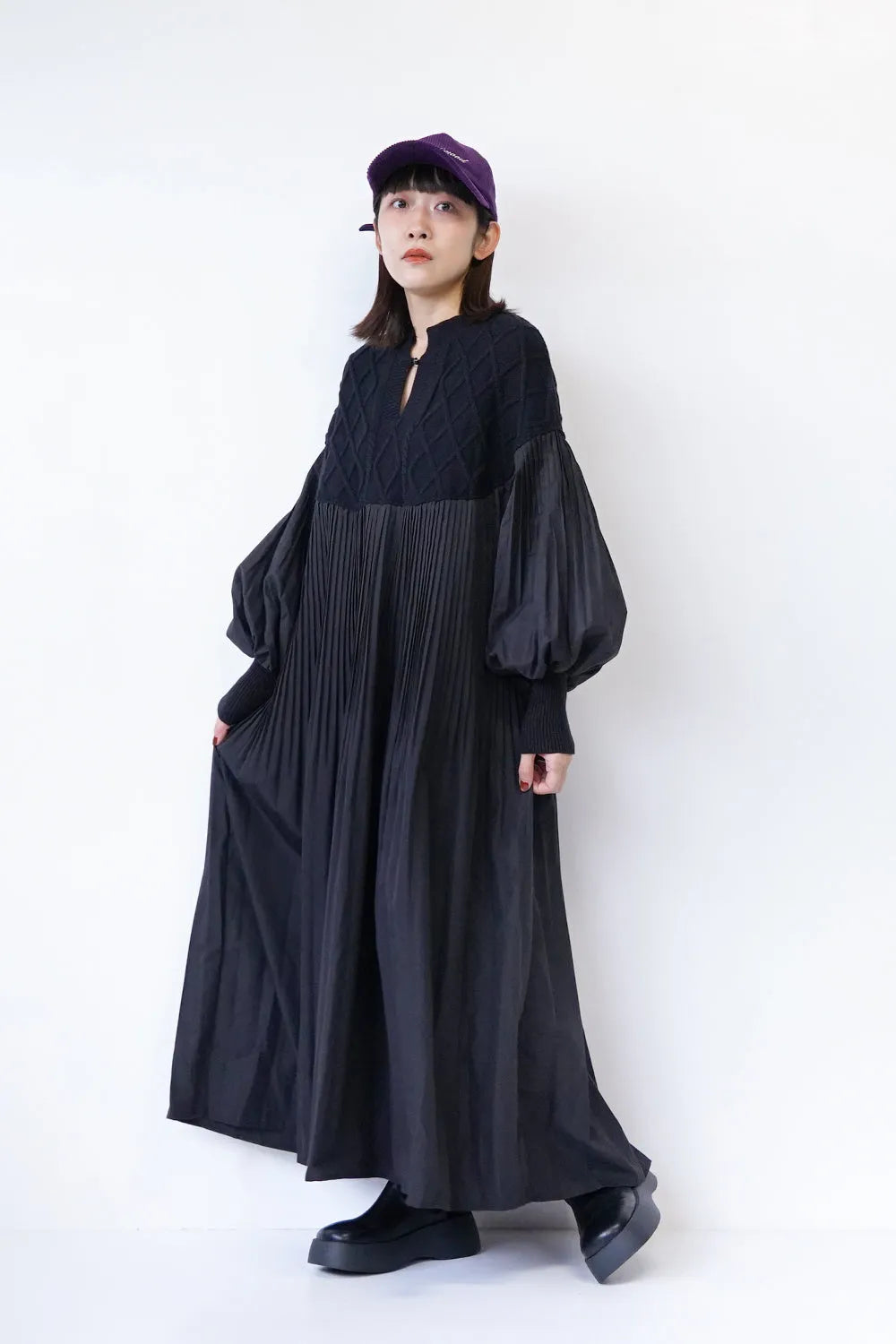 ニット×プリーツロングワンピース