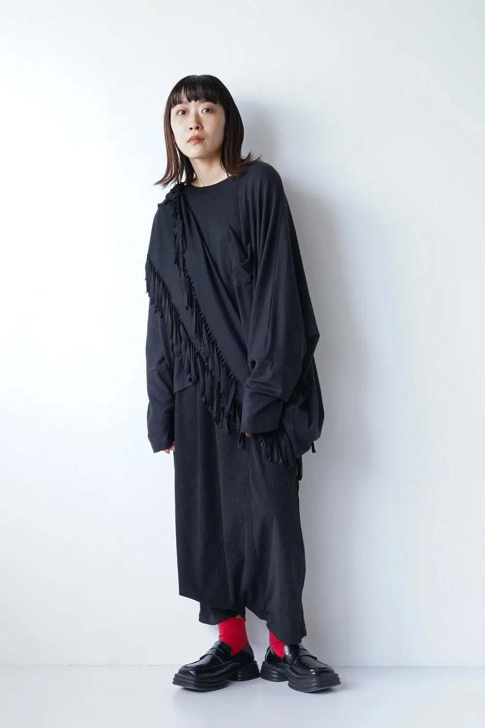 フリンジスヌード付きワイドプルオーバー