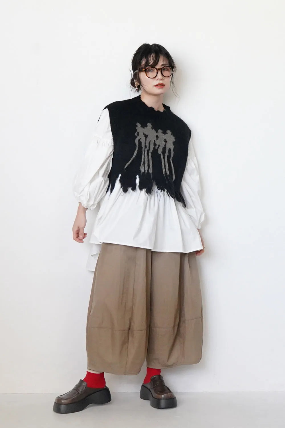 立体バルーンナイロンパンツ – LILA & CITTA ONLINE SHOP 立体バルーンナイロンパンツ – LILA & CITTA ONLINE SHOP