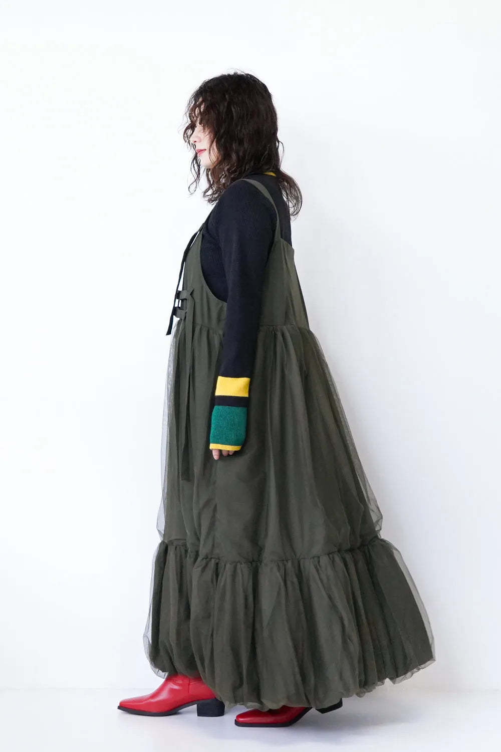 チュールレイヤードボリュームジャンパースカート