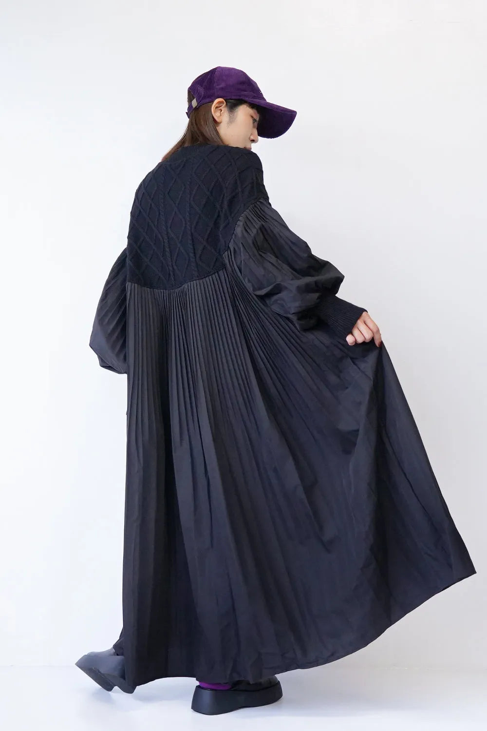 ニット×プリーツロングワンピース