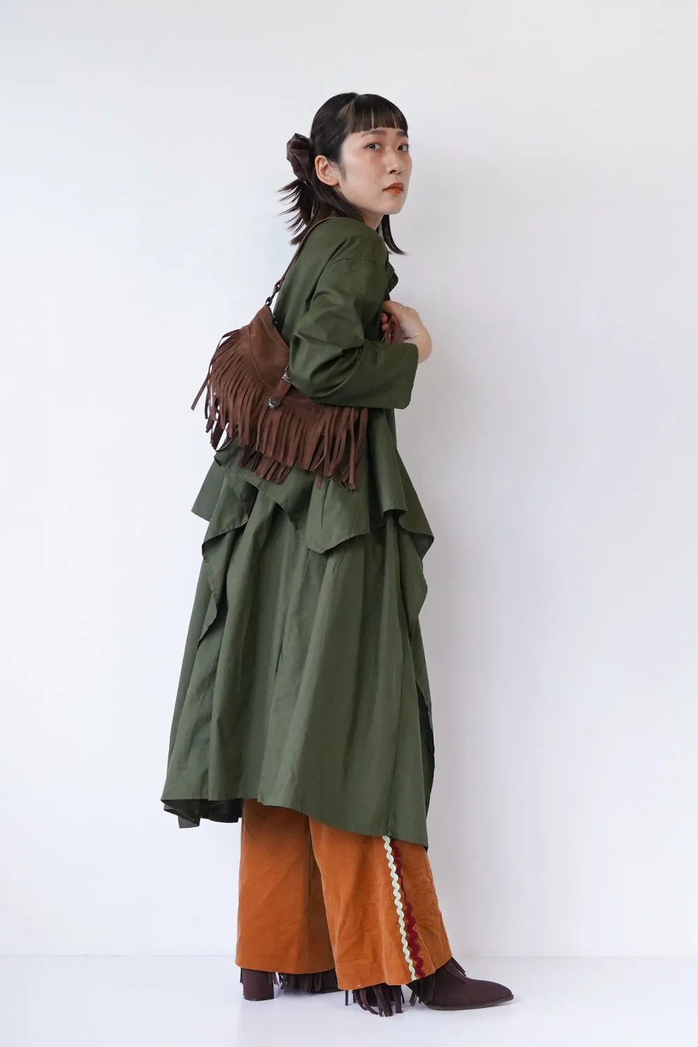 フリルレイヤードシャツワンピース