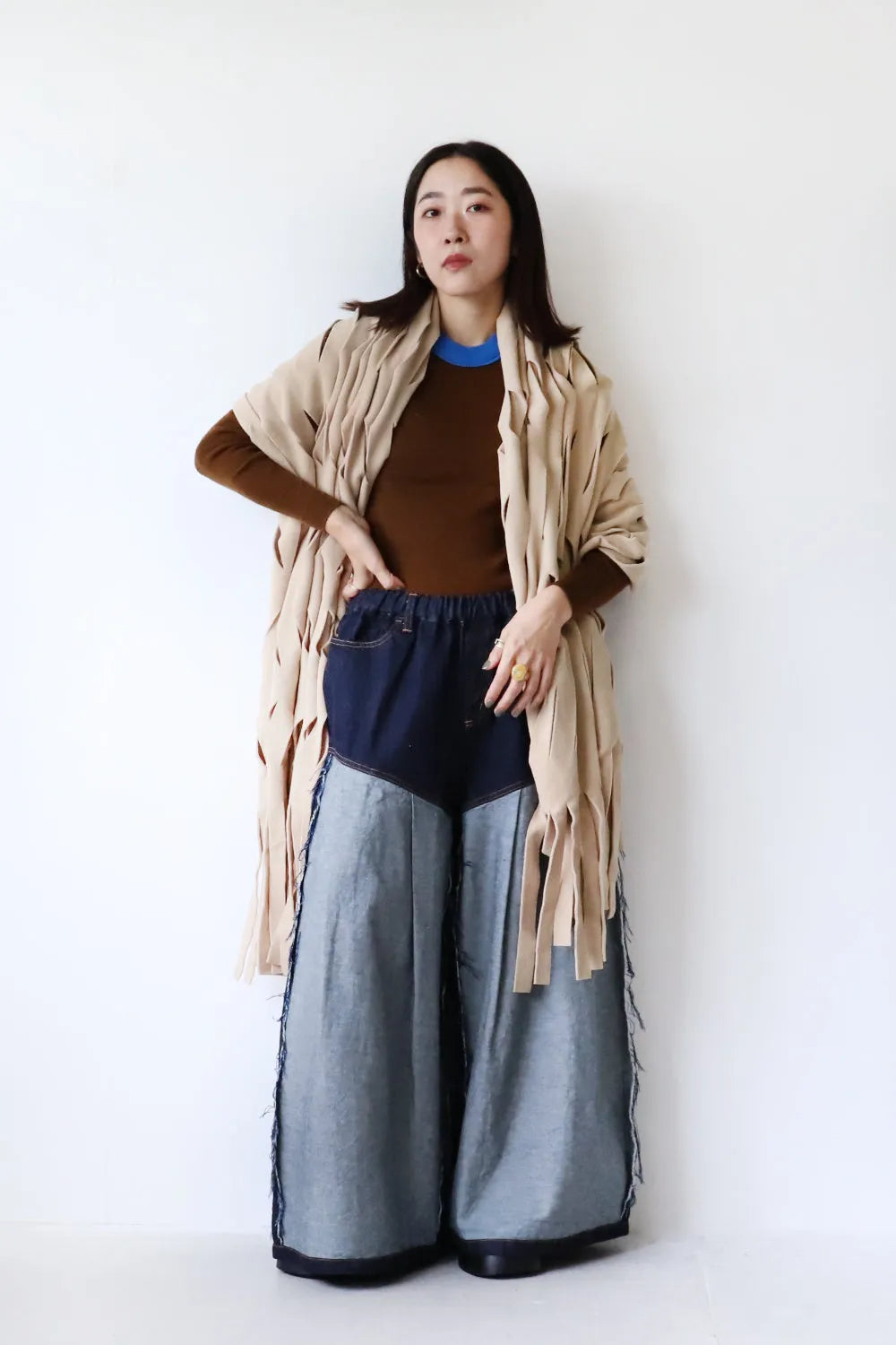 ホワイトライン配色ニットソー