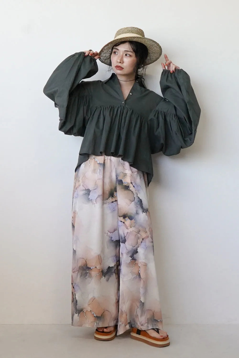 【LILA n' citta】ギャザー袖プルオーバー