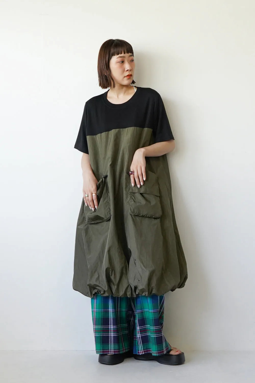 異素材切替ナイロンバルーンワンピース