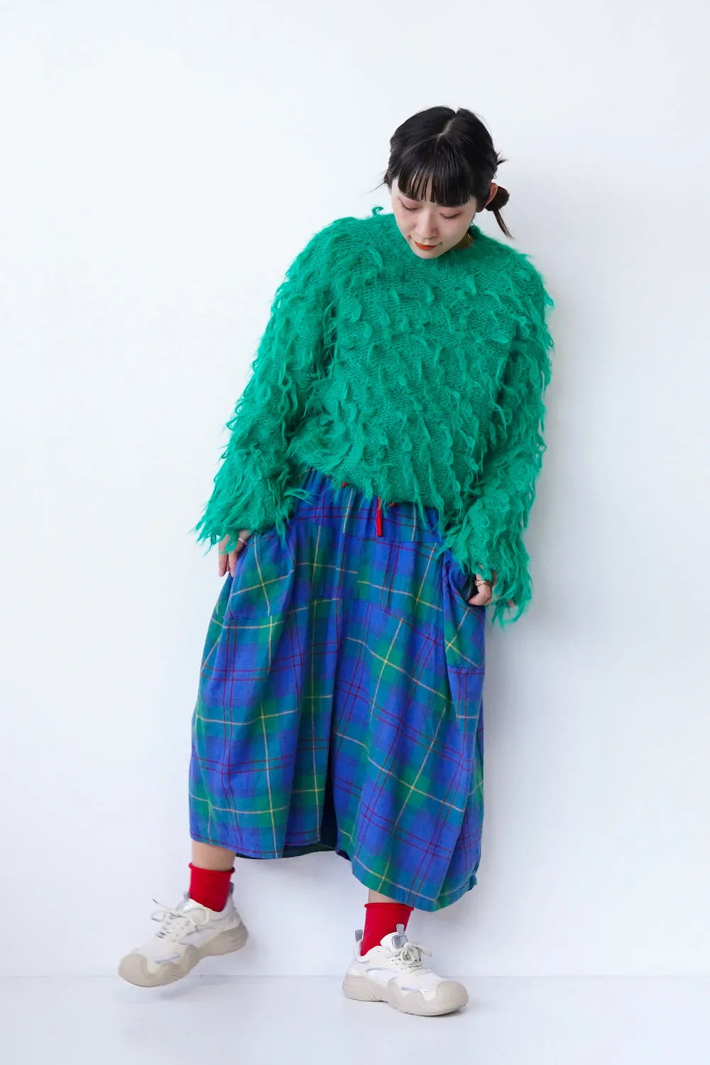 もけもけループハイネックニット