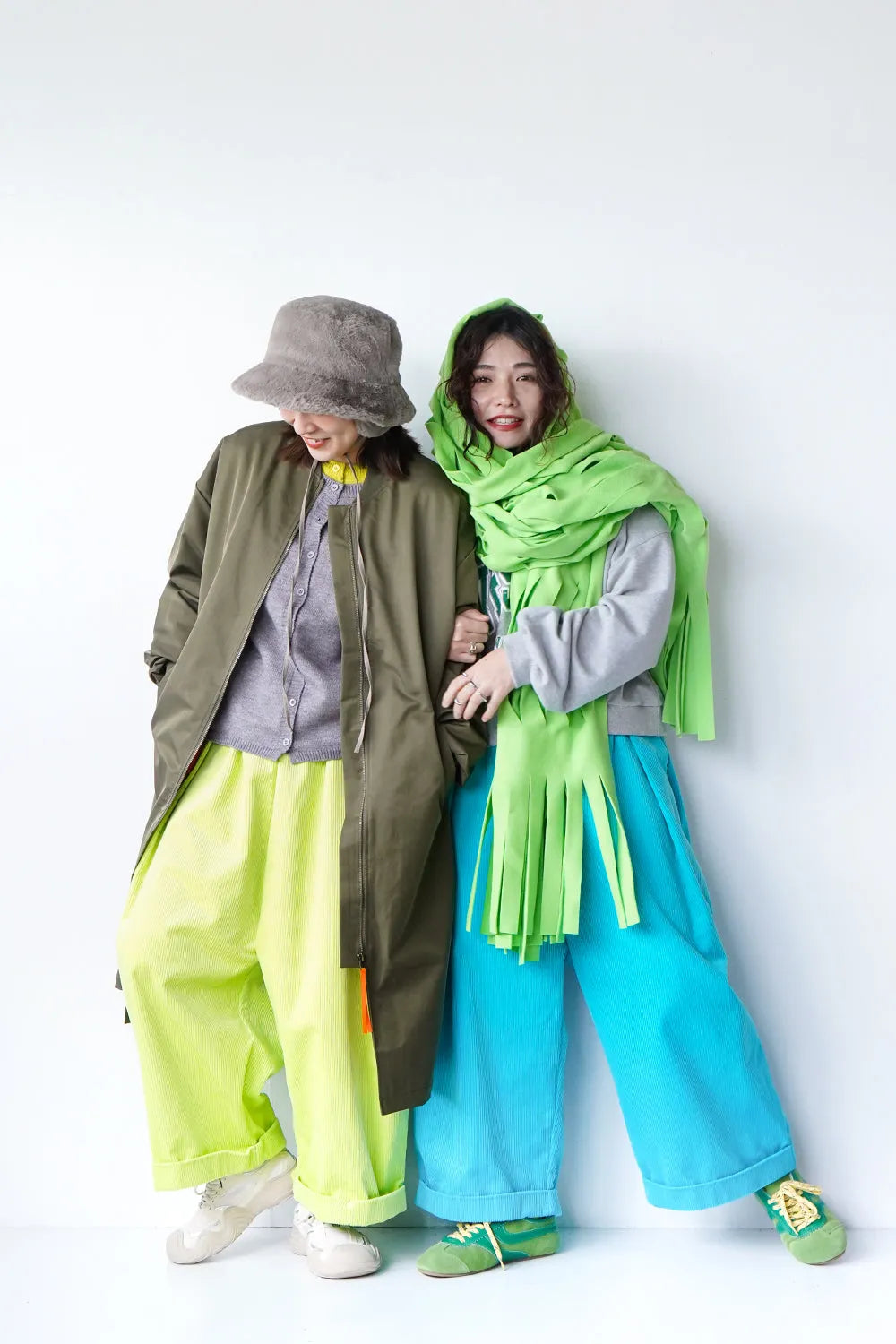 ギャザースリーブロングブルゾン