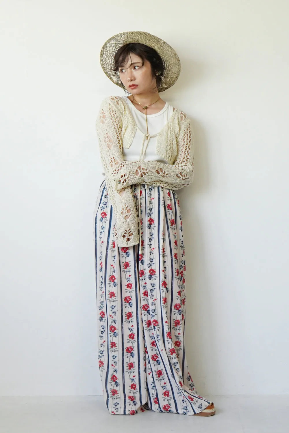 ストライプ×花柄ワイドパンツ