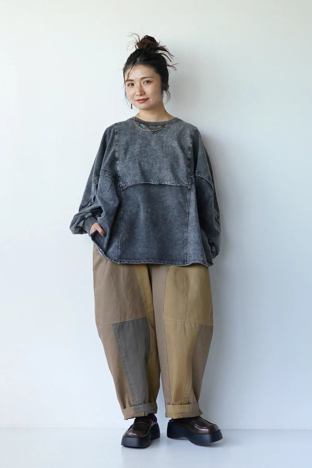 ツギハギナッツパンツ