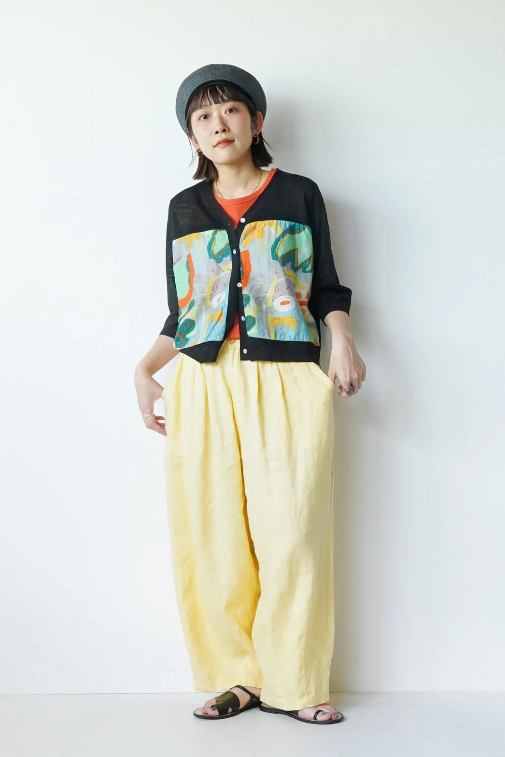 幾何学プリント切替カーデ