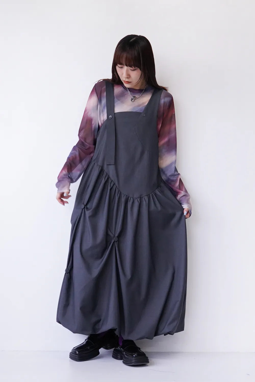 ギャザーデザインアシメストラップバルーンジャンパースカート – LILA