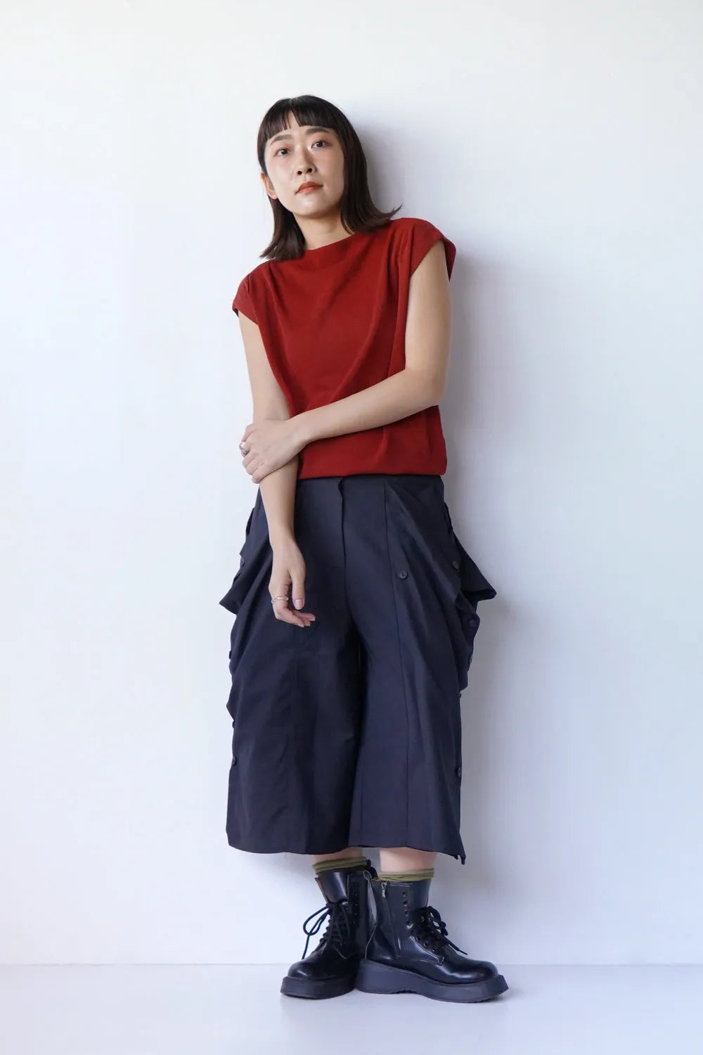 ボタンアレンジハーフワイドパンツ