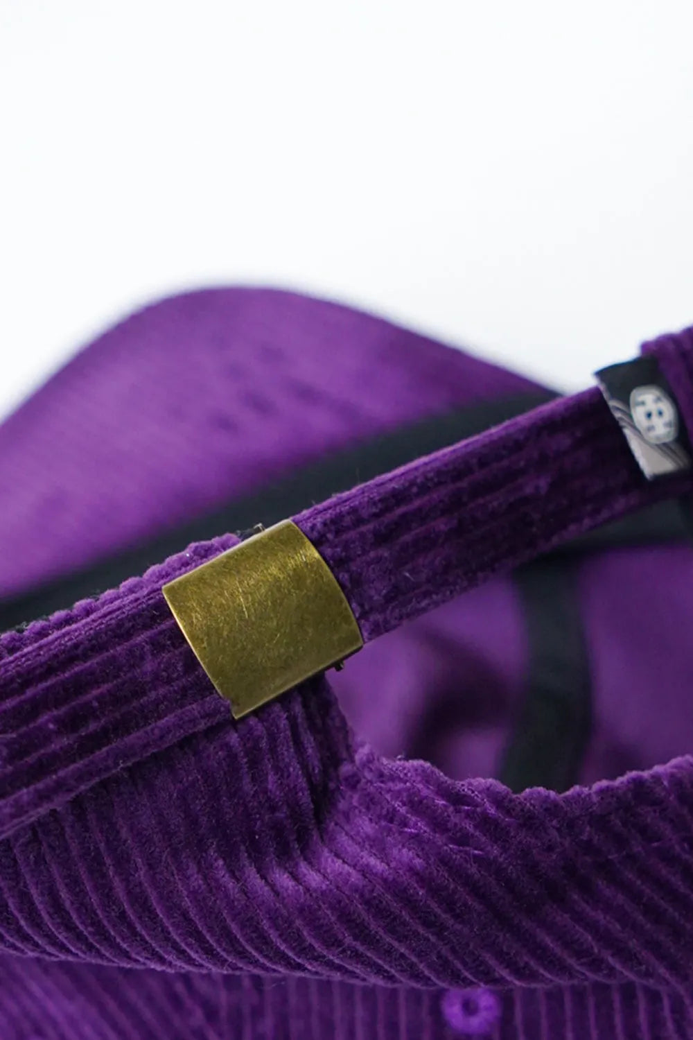 ロゴ入りコーデュロイボールキャップ