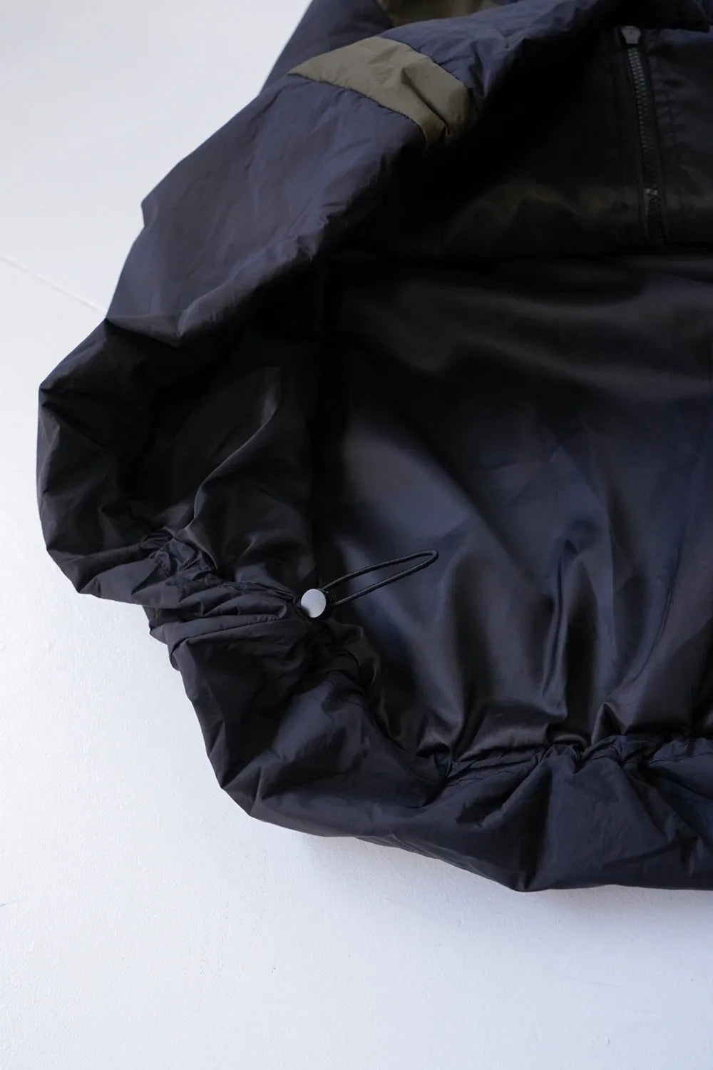 サイドラインフロントジップ中綿バルーンスカート