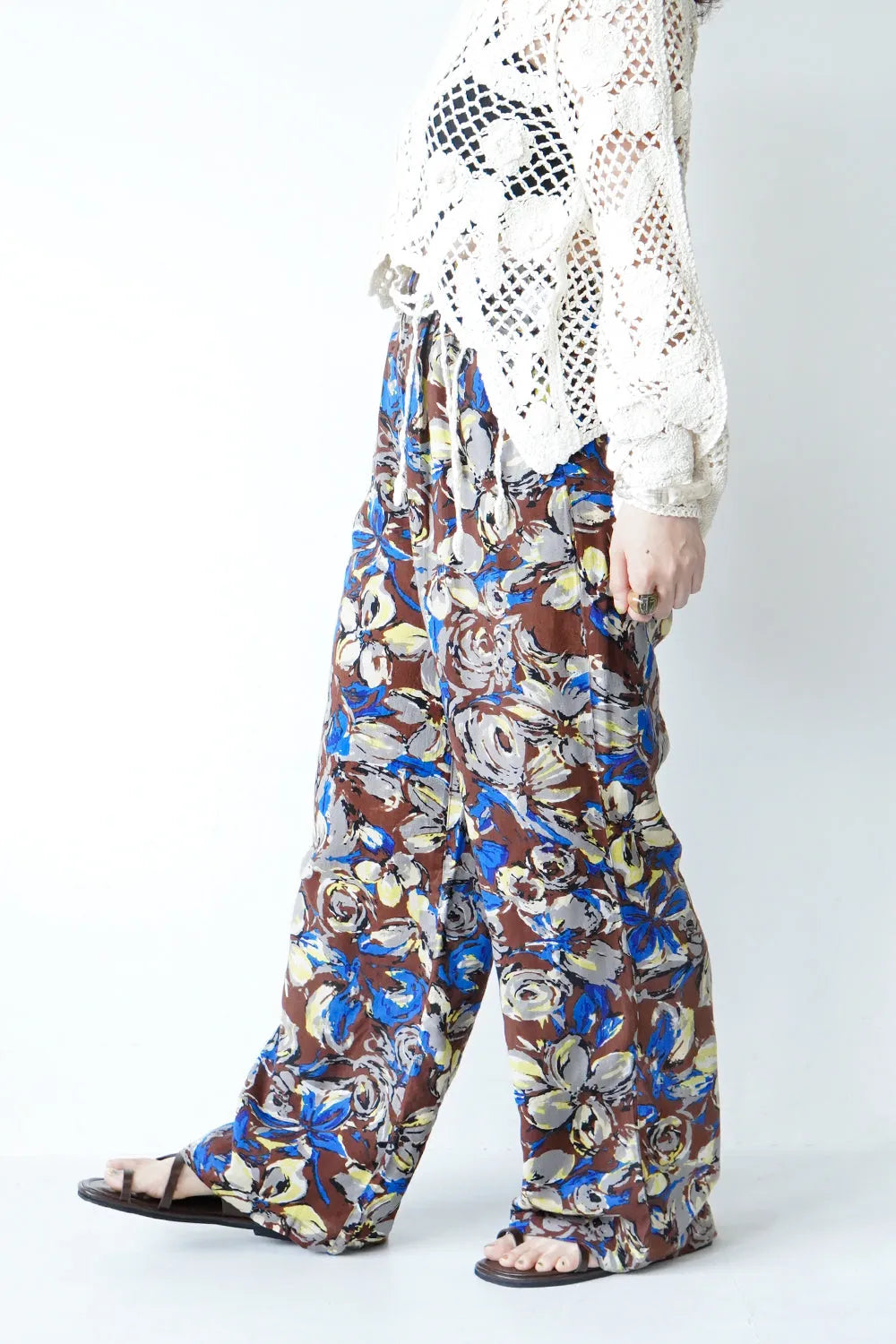 ビビッド大花柄麻混イージーパンツ