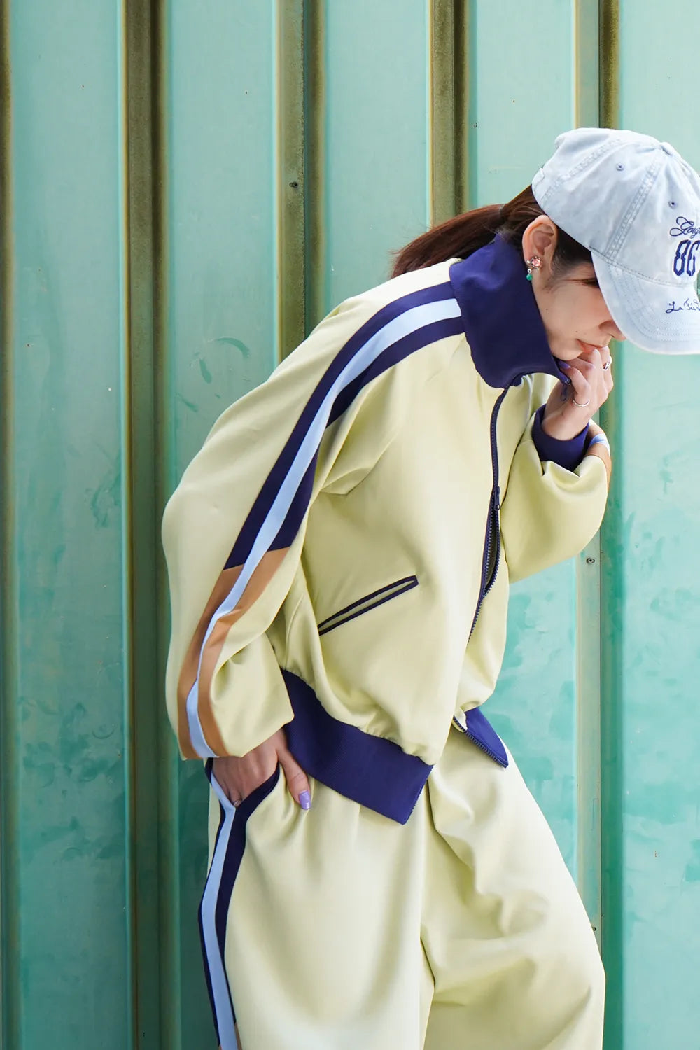 【LILA n’ citta】4配色ショートトラックジャケット