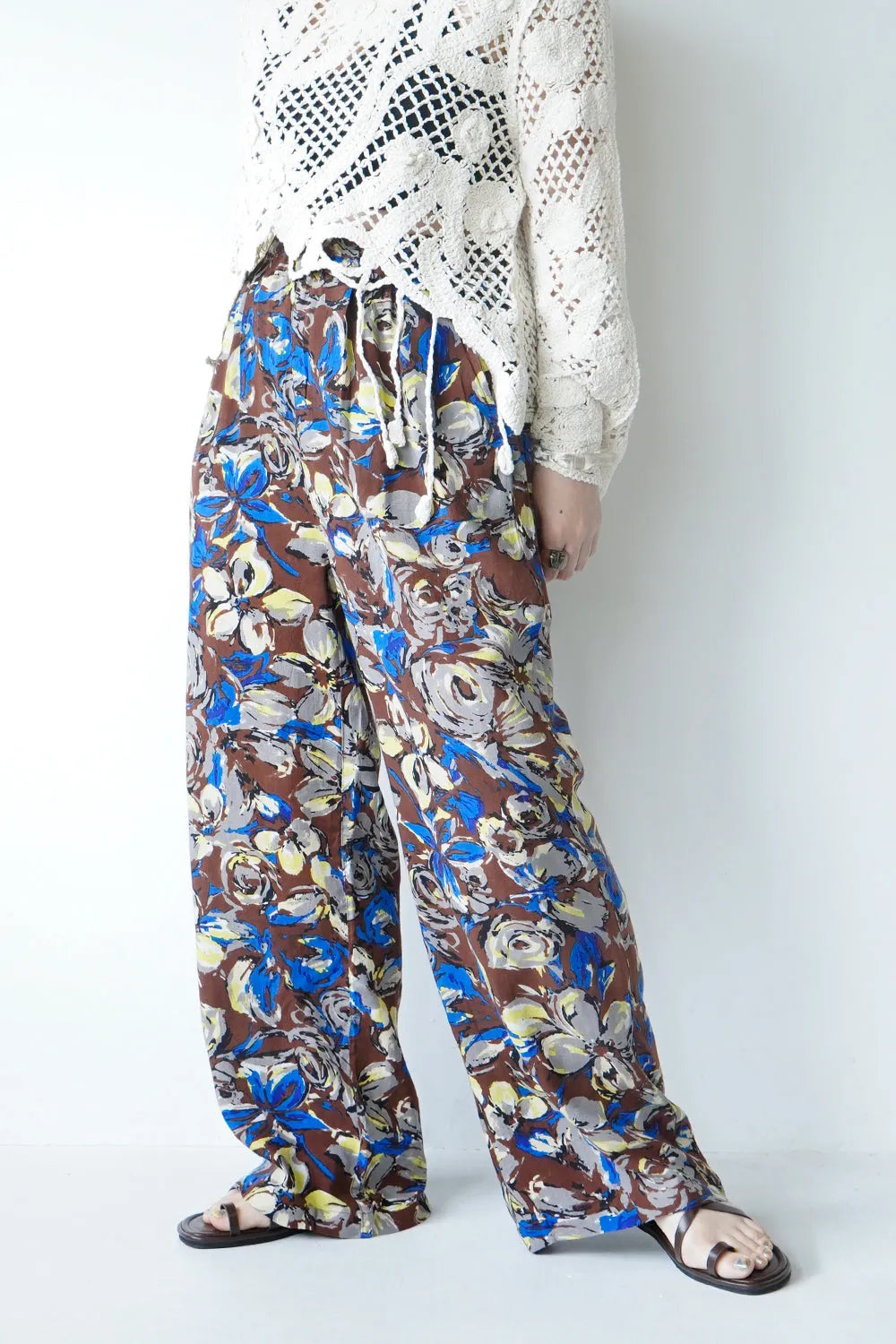 ビビッド大花柄麻混イージーパンツ