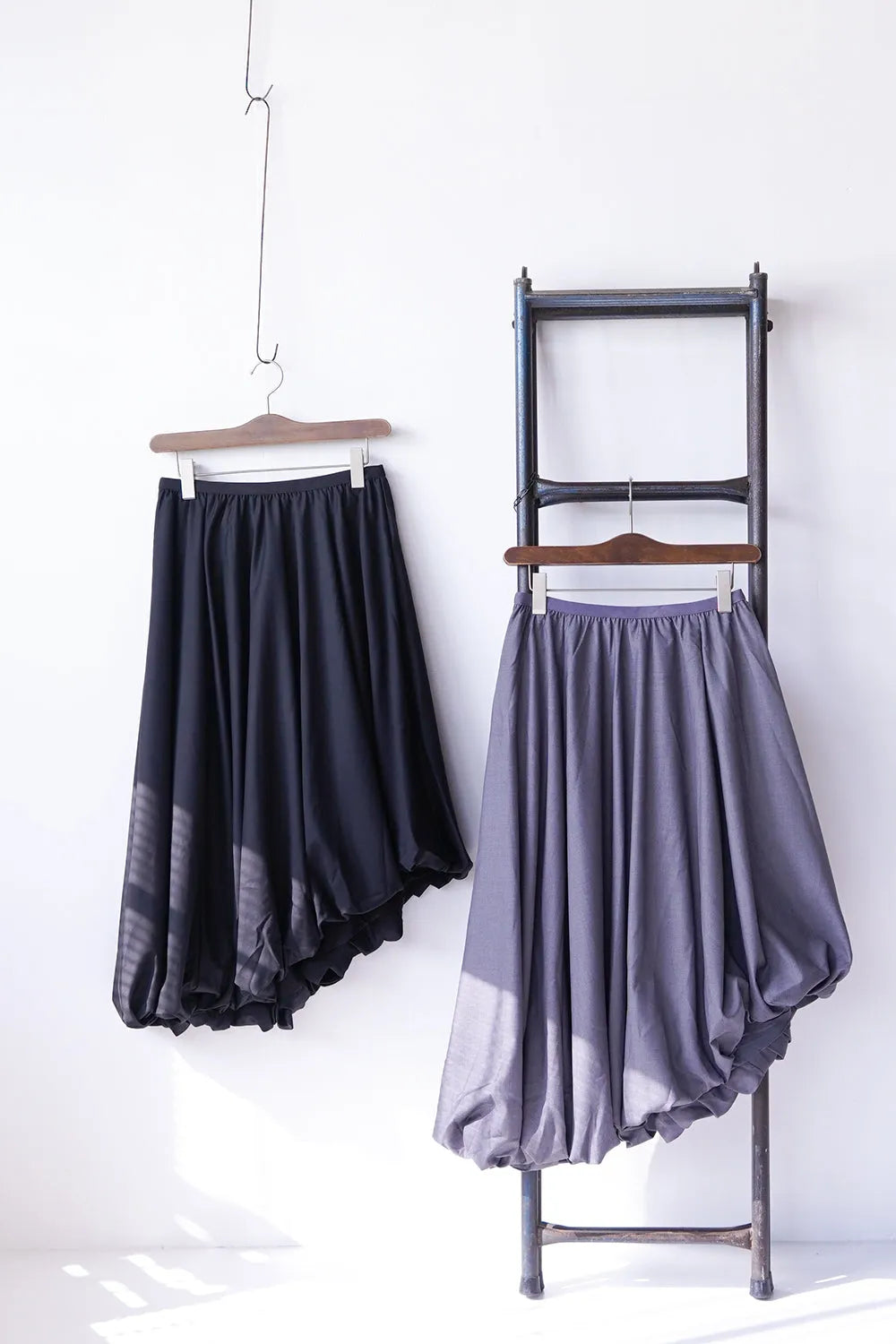 アシメヘムバルーンスカート