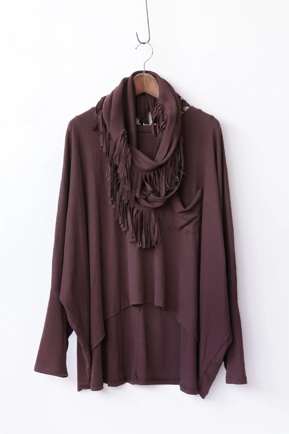 フリンジスヌード付きワイドプルオーバー