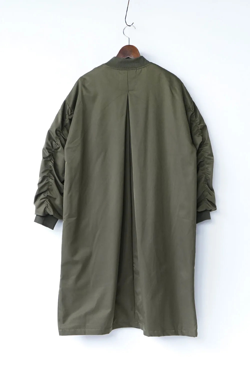 ギャザースリーブロングブルゾン