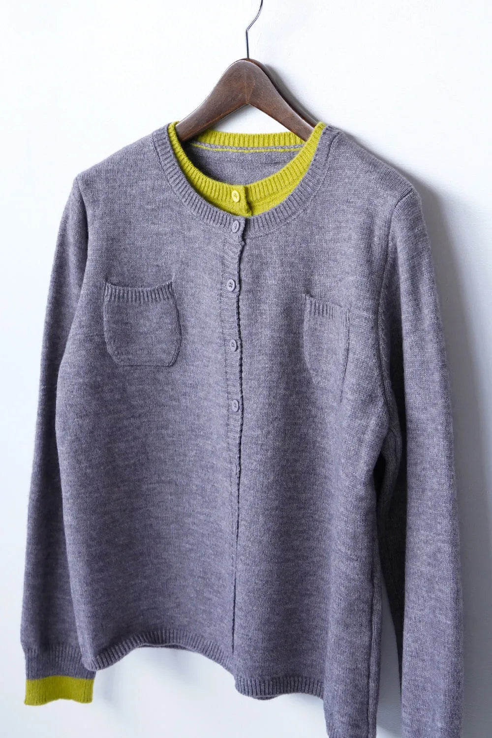 配色レイヤードショートカーデ