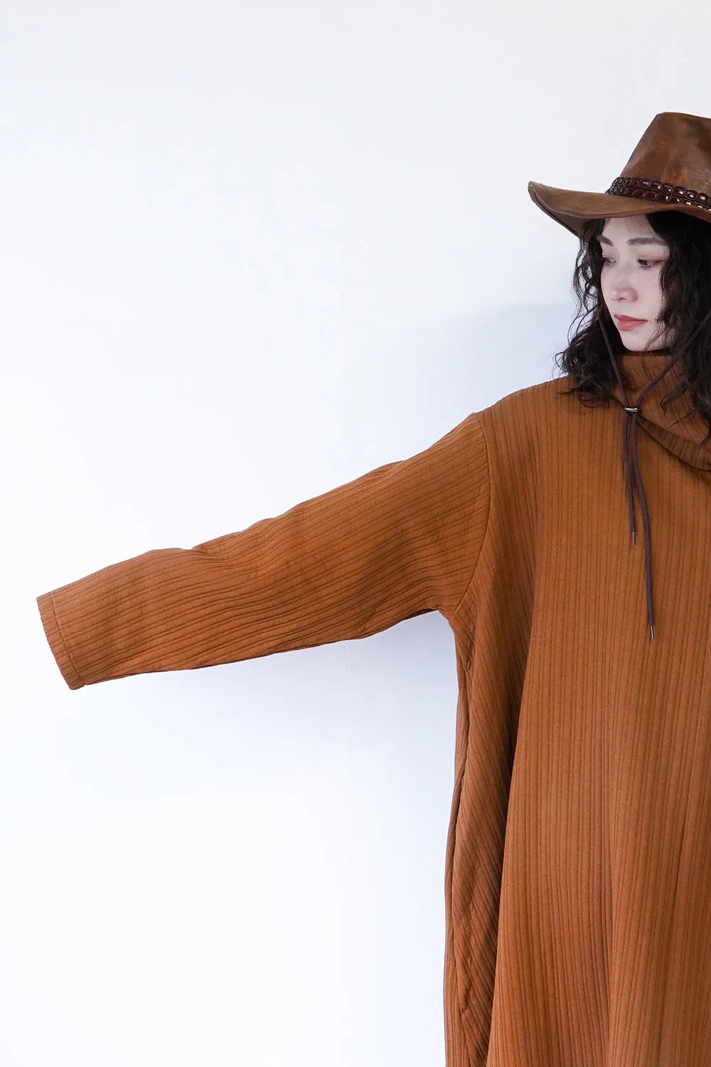 ハイネックフードビッグパーカワンピース