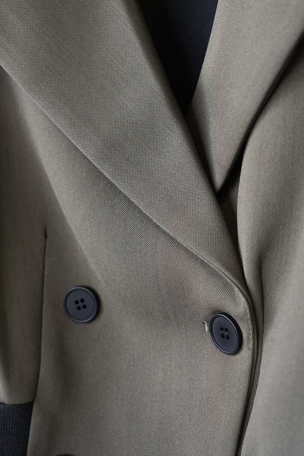 MICALLE MICALLE】異素材ショートテーラードジャケット – LILA & CITTA