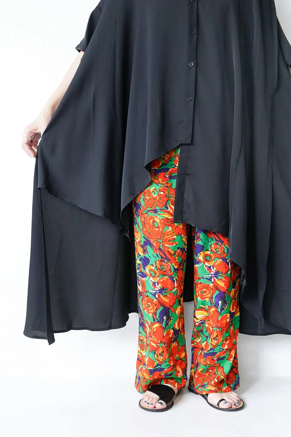 アシメカットビッグフレアシャツ