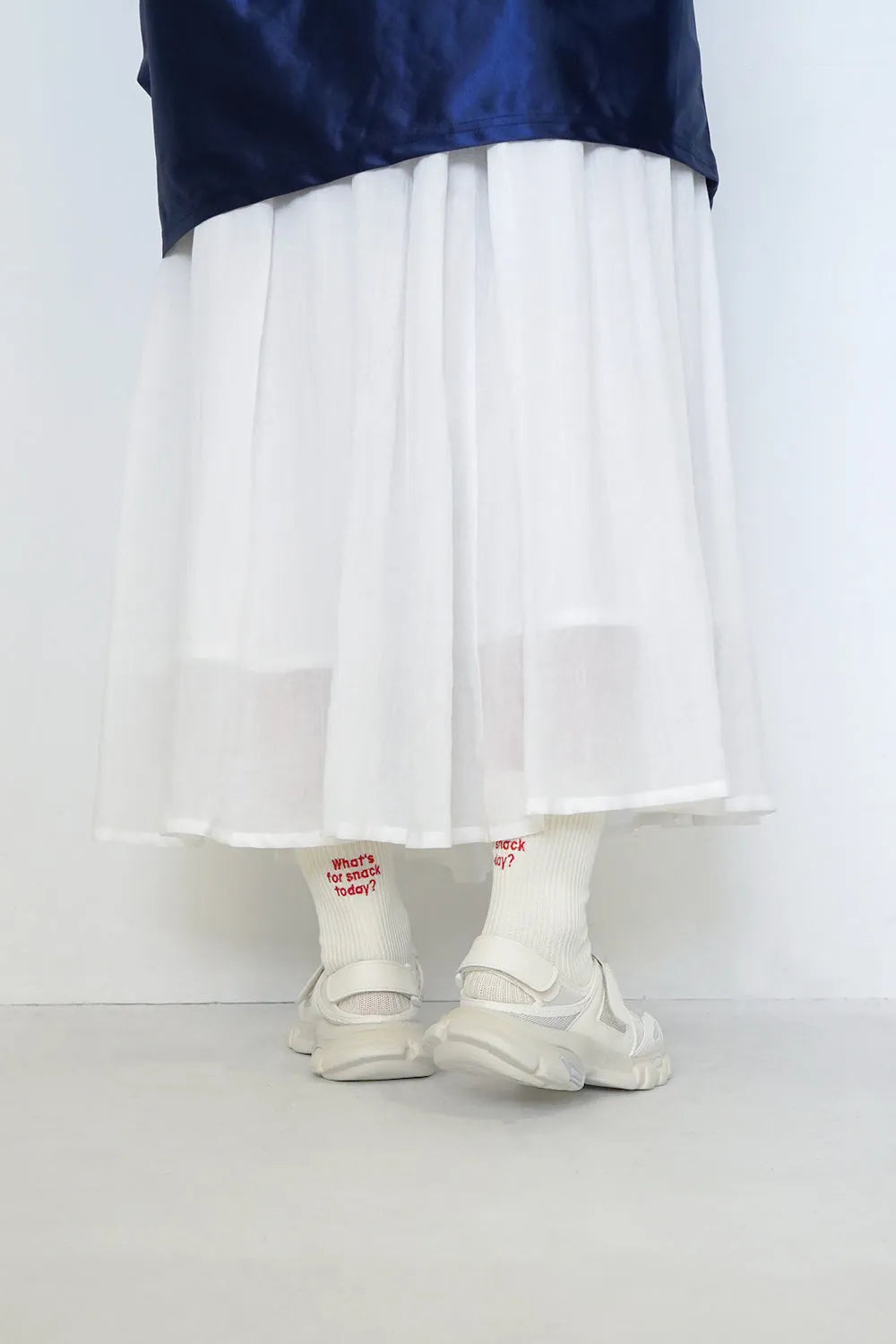 バック刺繍ソックス