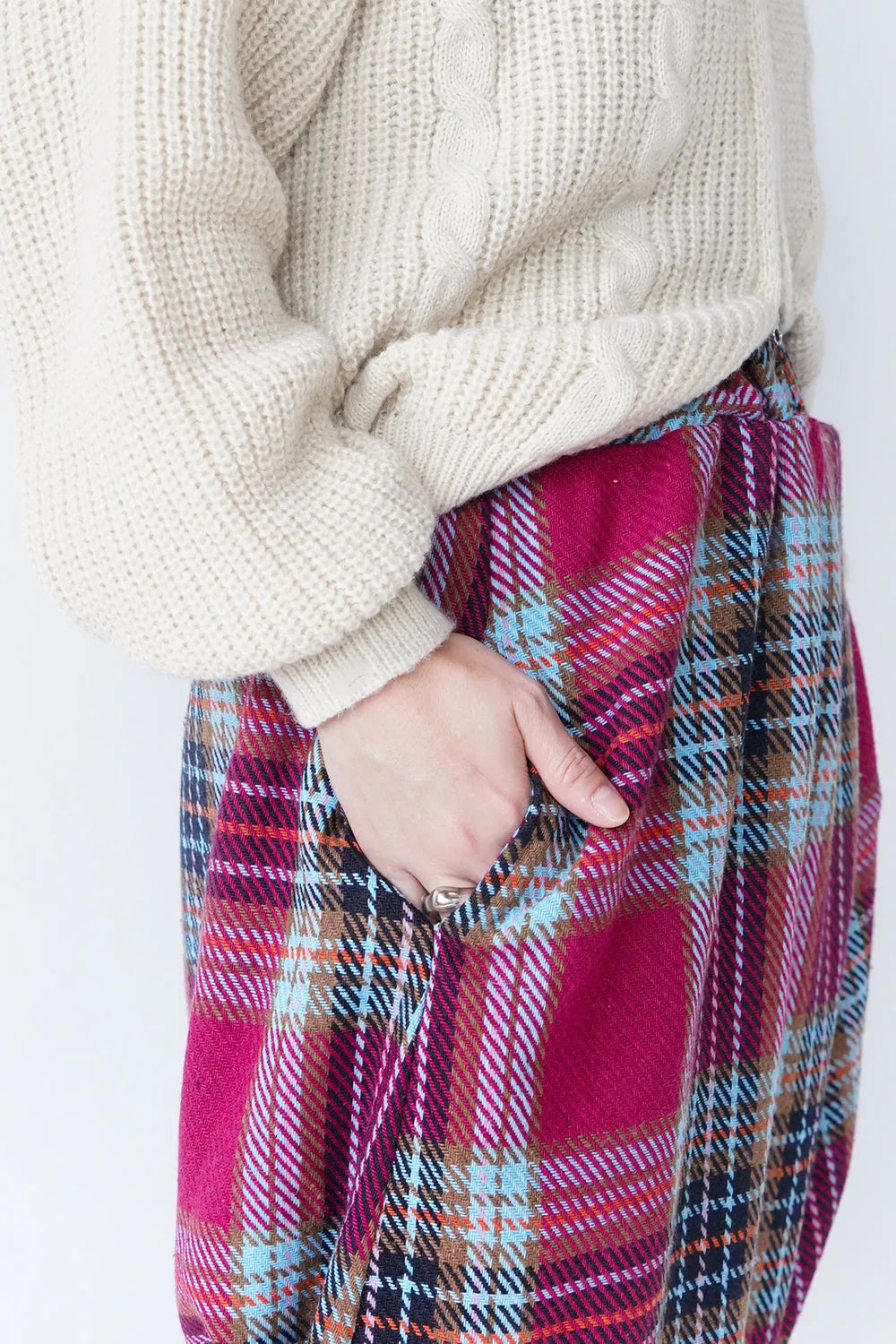 【LILA n' citta】ビッグタックサルエルパンツ