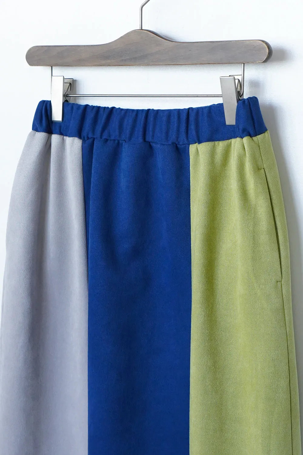 【LILA n’ citta】フェイクスエード配色スカート